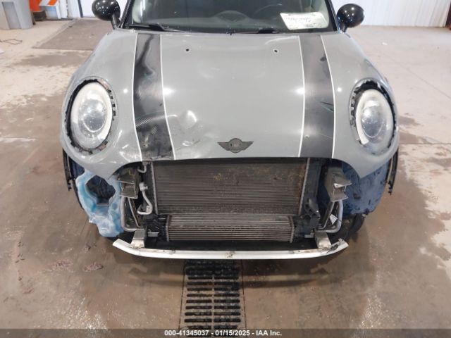 WMWXS5C58FT830081 Mini Hardtop Cooper