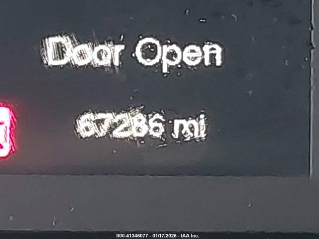 1C4PJMCB1FW793184 Jeep Cherokee Latitude