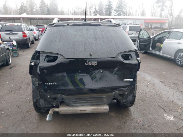 1C4PJMCB1FW793184 Jeep Cherokee Latitude