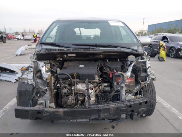 5TDKK3DC9FS653778 Toyota Sienna Le 8 Passenger