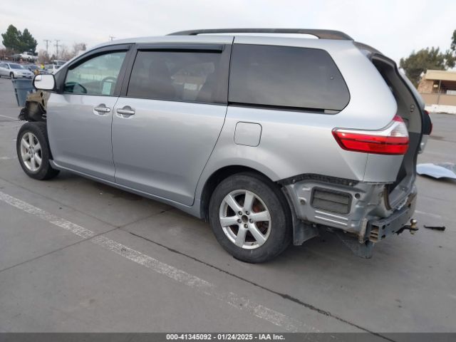 5TDKK3DC9FS653778 Toyota Sienna Le 8 Passenger