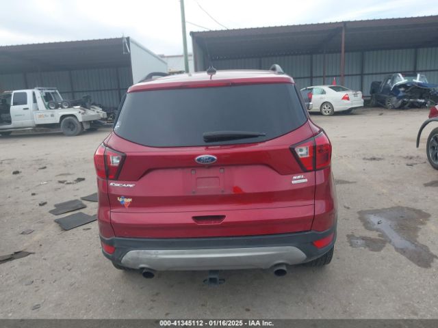 1FMCU0HD5KUC02221 Ford Escape