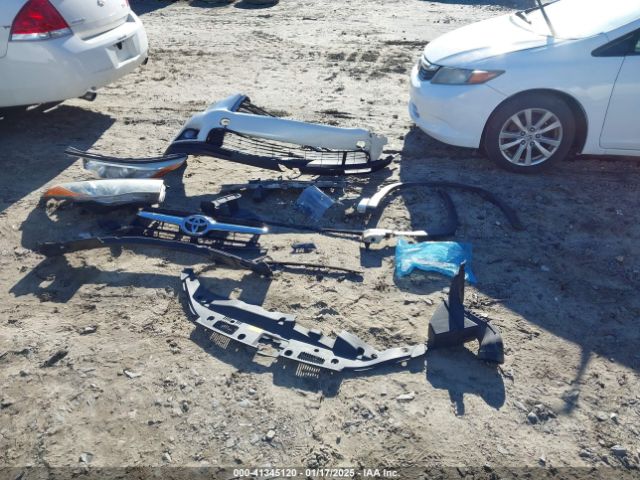 5TDKKRFH6GS140243 Toyota Highlander Xle V6