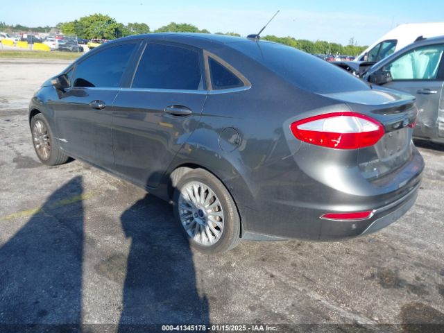 3FADP4CJ9GM160299 Ford Fiesta Titanium