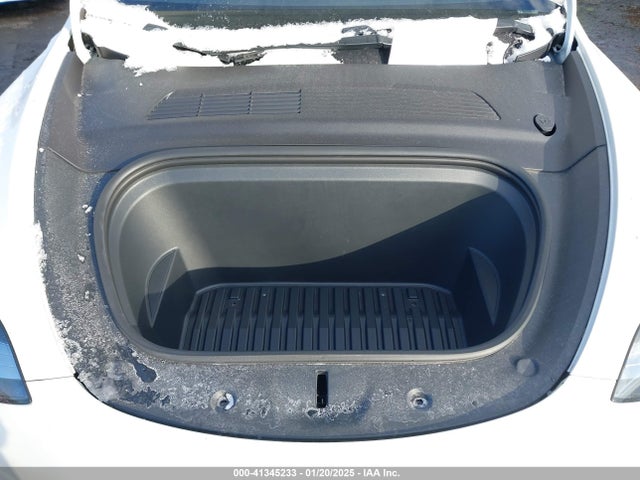 2020 TESLA MODEL Y 5YJYGDEE3LF044932 Photo 9