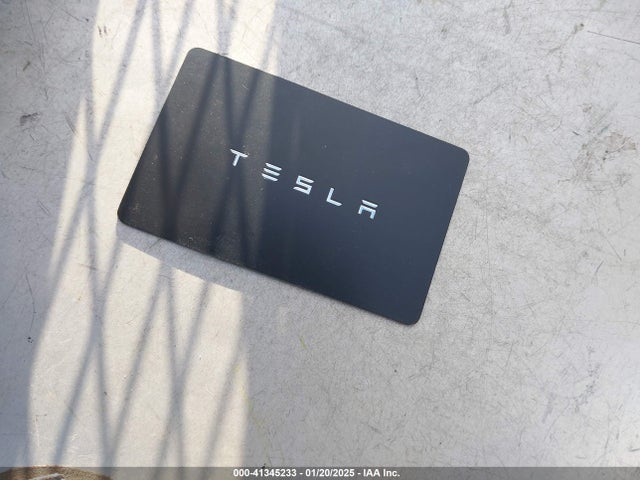 2020 TESLA MODEL Y 5YJYGDEE3LF044932 Photo 10