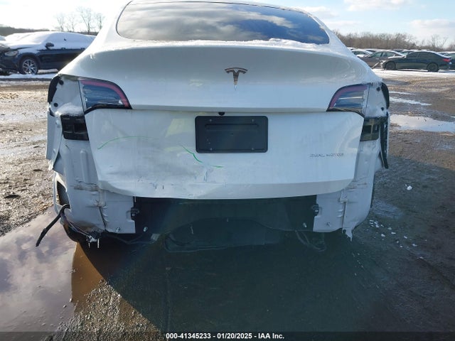 2020 TESLA MODEL Y 5YJYGDEE3LF044932 Photo 5