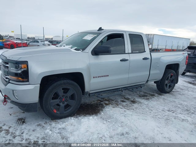 1GCVKREH1JZ117912 Chevrolet Silverado 1500 2lt