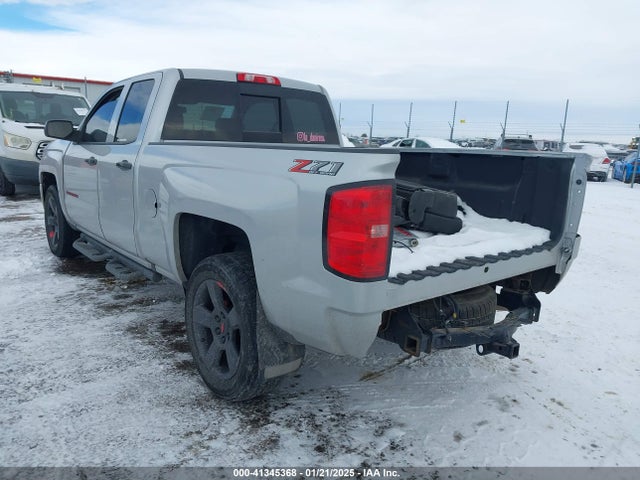 1GCVKREH1JZ117912 Chevrolet Silverado 1500 2lt