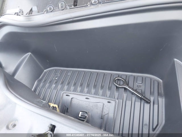 2023 TESLA MODEL Y 7SAYGAEE0PF927331 Photo 9