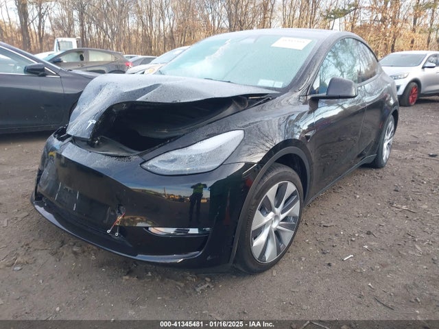 2023 TESLA MODEL Y 7SAYGAEE0PF927331 Photo 1