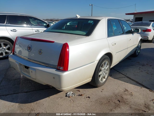 2010 CADILLAC DTS 1G6KD5EY8AU119629 Photo 3