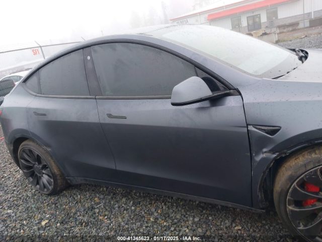 7SAYGDEF7PF582342 Tesla Model Y Performance Dual Motor All-wheel Drive