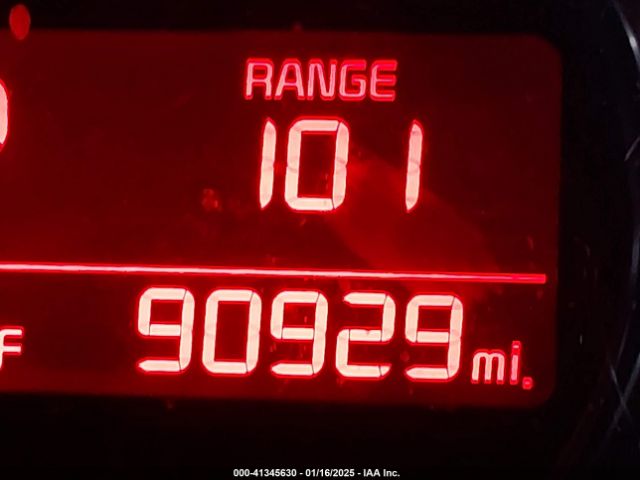 KNDJN2A24F7163493 KIA Soul
