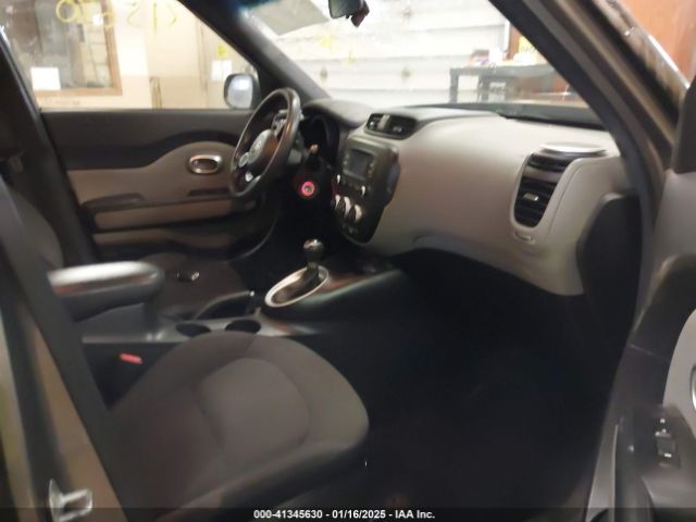 KNDJN2A24F7163493 KIA Soul