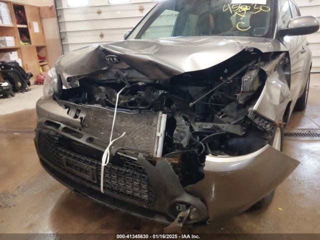 KNDJN2A24F7163493 KIA Soul