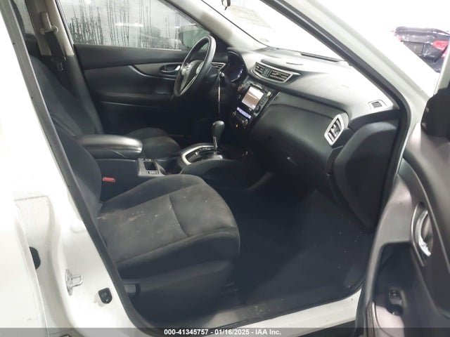 5N1AT2MM6GC877049 Nissan ROGUE SV