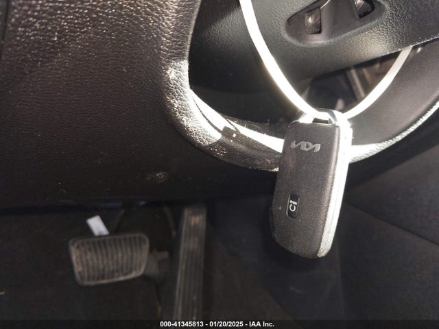 5XYK33AFXPG107310 KIA Sportage Ex