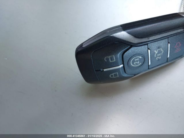 2FMTK4J80FBC40509 Ford EDGE SEL