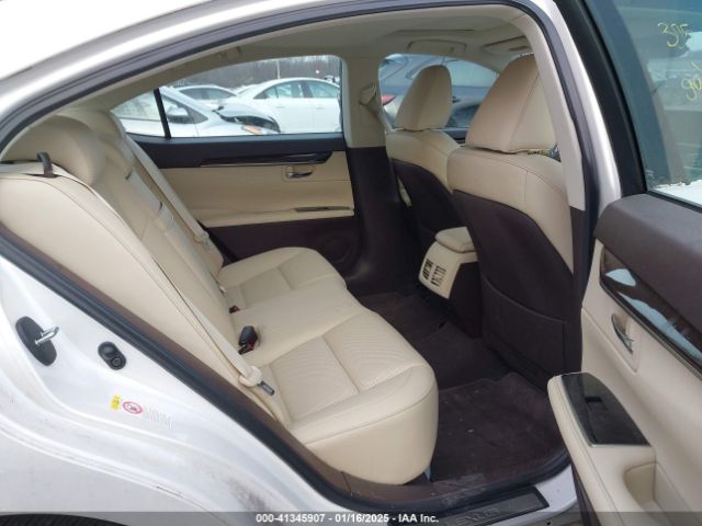 58ABK1GG2JU080623 Lexus ES 350