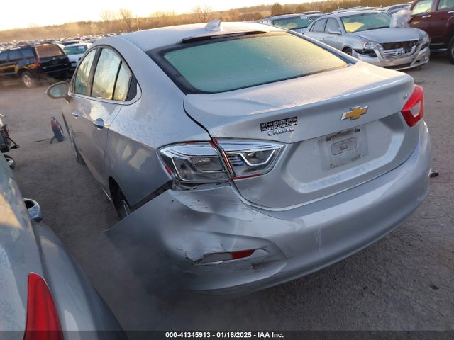 1G1BE5SM6H7113020 Chevrolet Cruze Lt Auto