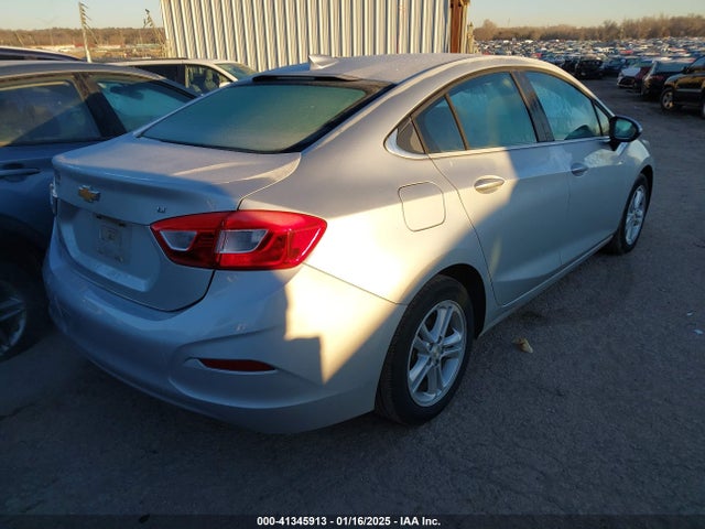 1G1BE5SM6H7113020 Chevrolet Cruze Lt Auto