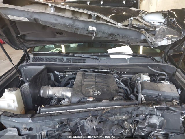 5TFDY5F19KX786981 Toyota Tundra Trd Pro 5.7l V8