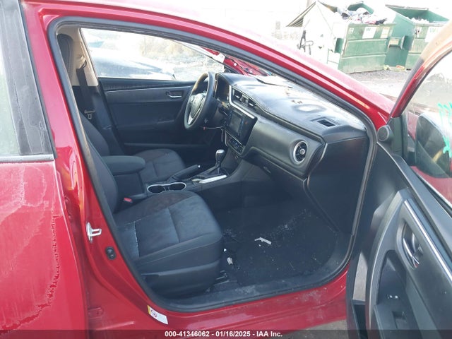 2T1BURHE0JC068288 Toyota COROLLA LE