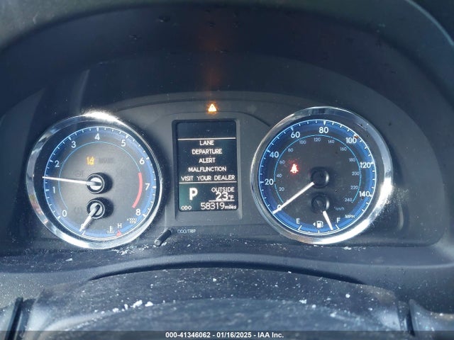 2T1BURHE0JC068288 Toyota COROLLA LE