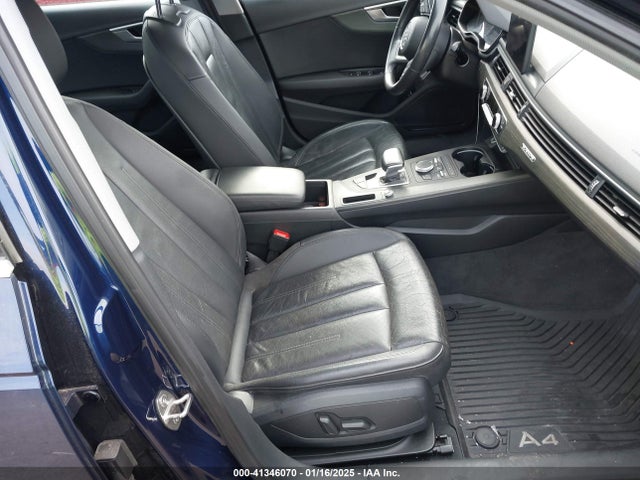 2019 AUDI A4 WAUDNAF45KN002123 Photo 4