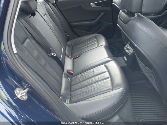 2019 AUDI A4 WAUDNAF45KN002123 Photo 7