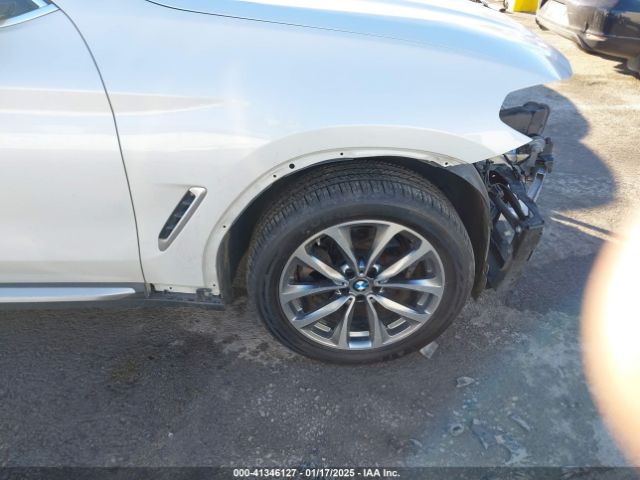 5UXTR9C52KLP90836 BMW X3 Xdrive30i