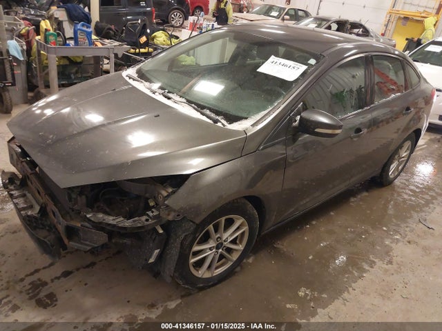 Ford FOCUS SE 2015 1FADP3F29FL340767 Image 2
