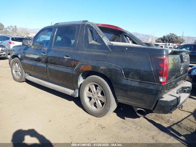 2002 CADILLAC ESCALADE EXT 3GYEK63N52G230846 Photo 2