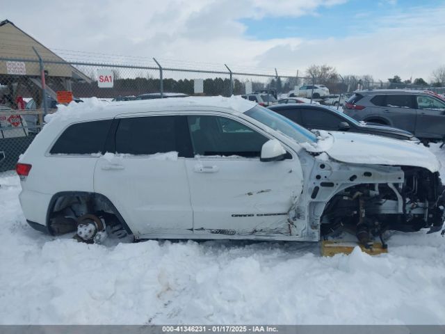1C4RJFAG3MC524699 Jeep Grand Cherokee Laredo E 4x4