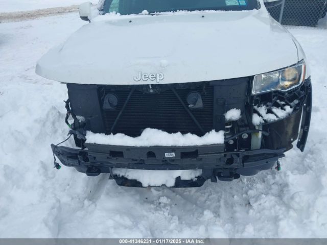 1C4RJFAG3MC524699 Jeep Grand Cherokee Laredo E 4x4