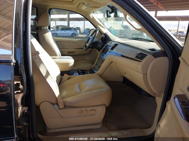 2009 CADILLAC ESCALADE HYBRID 1GYFC43549R179808 Photo 4