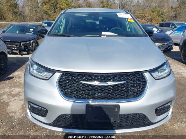 Chrysler Pacifica Touring L 2024 2C4RC1BG6RR187116 Image 12
