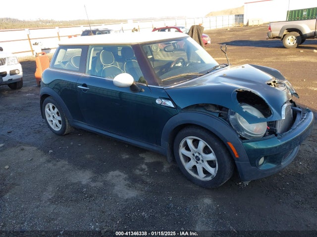 2007 MINI COOPER S WMWMF73597TV30120 Photo 0