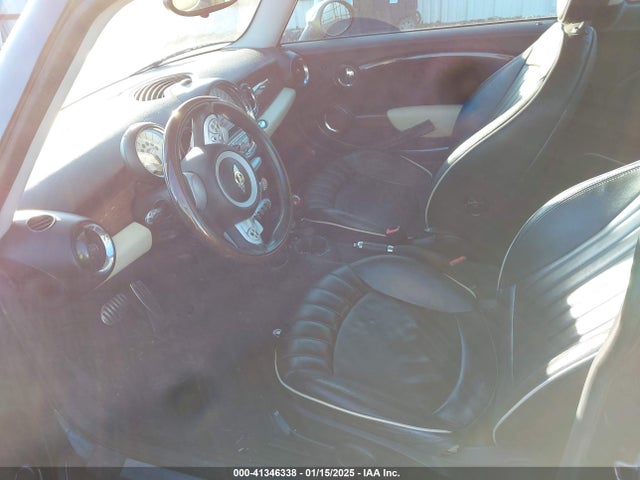 2007 MINI COOPER S WMWMF73597TV30120 Photo 4