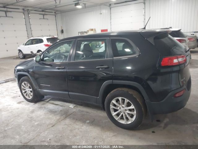 1C4PJMAS3GW138870 Jeep Cherokee Sport