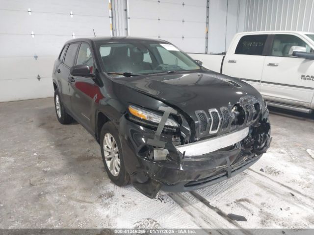 1C4PJMAS3GW138870 Jeep Cherokee Sport
