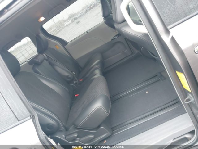 5TDXK3DC4ES434604 Toyota Sienna Se 8 Passenger