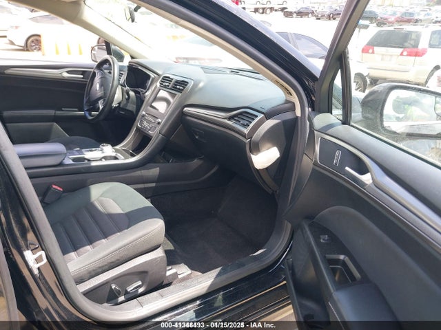 Ford 2017 2017 3FA6P0HD7HR190233 Image 5