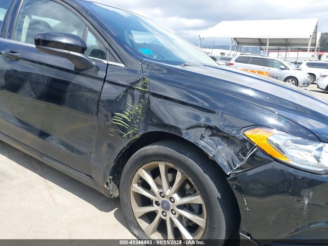 Ford 2017 2017 3FA6P0HD7HR190233 Image 6