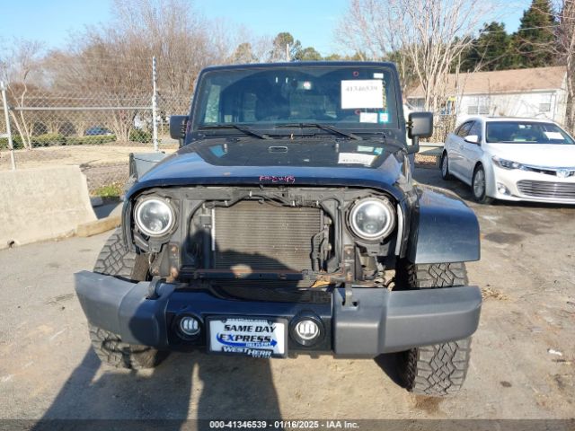 1C4BJWEG3JL901944 Jeep Wrangler Jk Unlimited Sahara