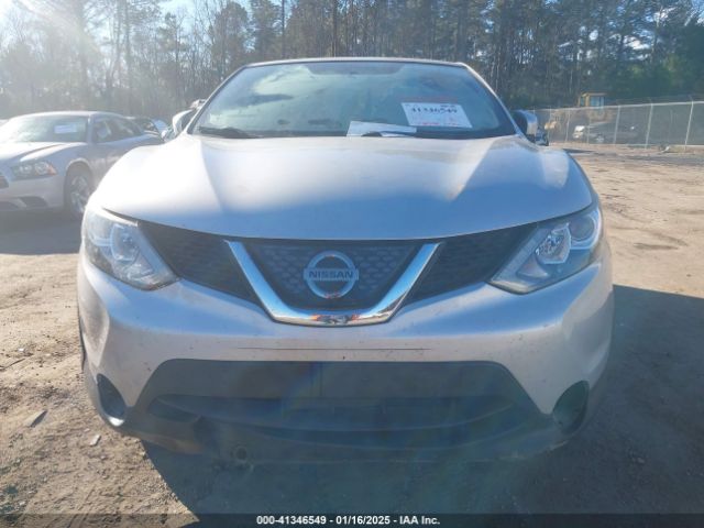 JN1BJ1CP2JW163044 Nissan Rogue Sport S