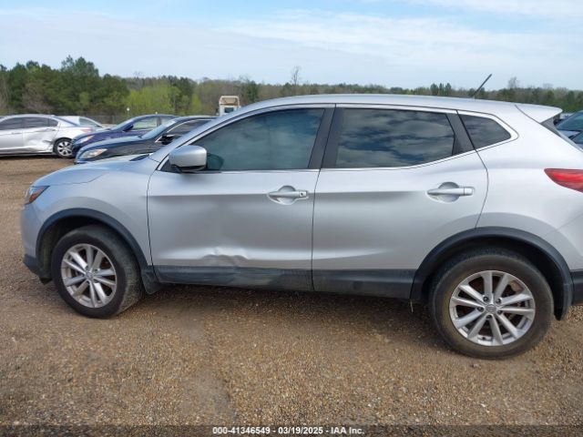 JN1BJ1CP2JW163044 Nissan Rogue Sport S