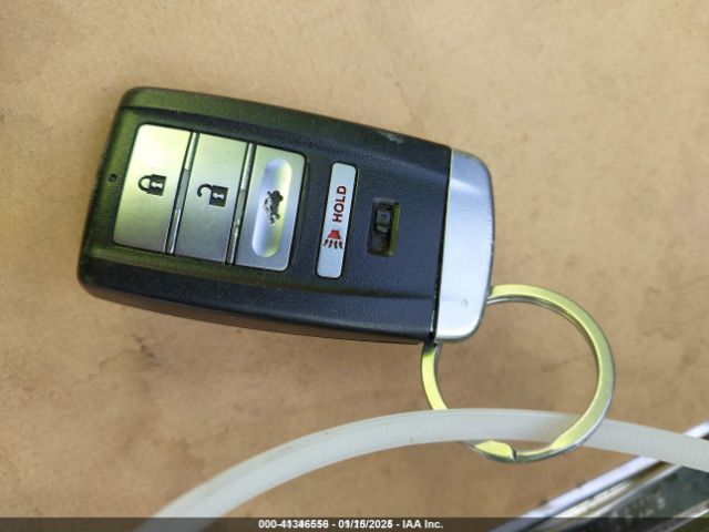 2017 ACURA TLX 19UUB1F34HA002666 Photo 10