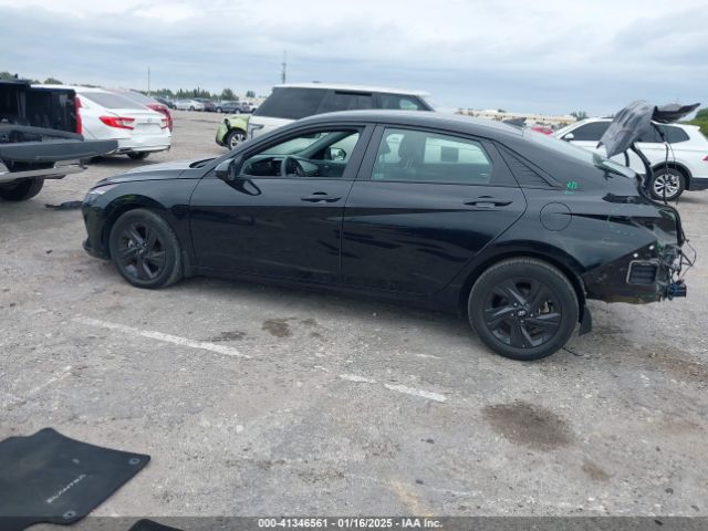 KMHLS4AG5NU218134 Hyundai ELANTRA SEL